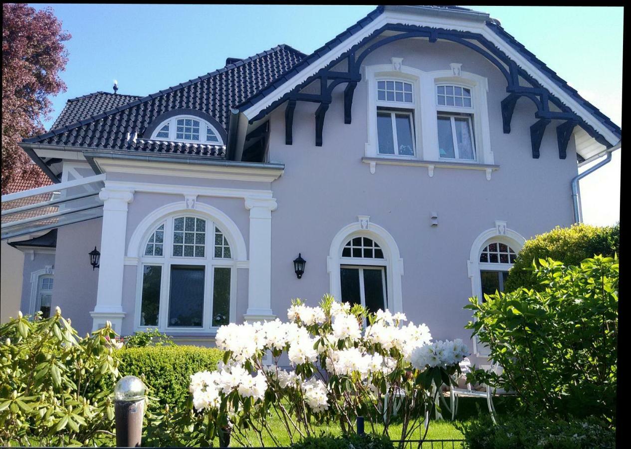 Villa Flora 腓特烈 外观 照片